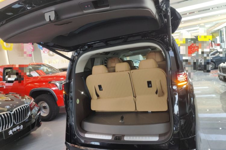 Used Denza D9 2024 DM-i 980 Four-Wheel Drive Prestige Model