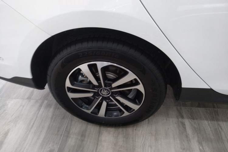 Used BYD Qin PLUS 2025 DM-i Smart Drive 120KM Superior Model