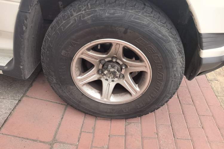 Used Leopaard Q6 2015 2.4L Manual 4x4 Excellence Edition