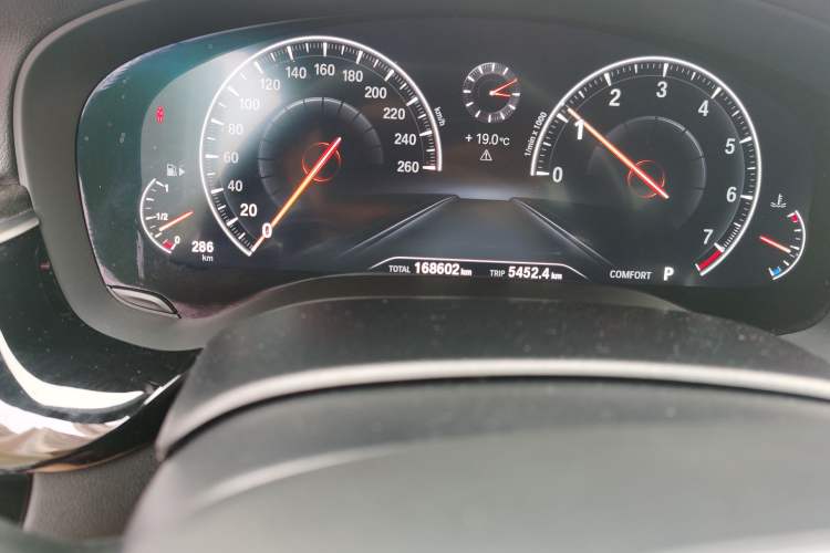 Used BMW 5 Series 2019 530Li Luxury Edition M Sport Package
