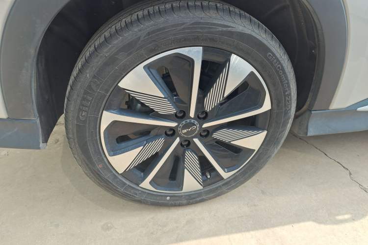 Used BYD Song PLUS New Energy 2025 EV Smart Drive Edition 605km Flagship Model