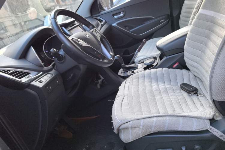 Used Hyundai Santa Fe 2013 Revised Version 2.4L Automatic All-Wheel Drive Smart Type Left Front Seat