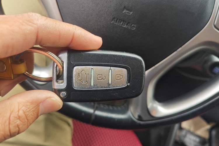 Used Hyundai ix35 2010 2.0L Automatic Two-Wheel Drive Elite Edition GLS Vehicle Key