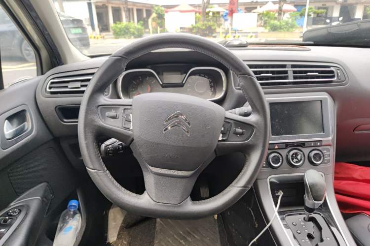 Used Citroen C4 Sega 2016 1.2THP Automatic Luxury Model
