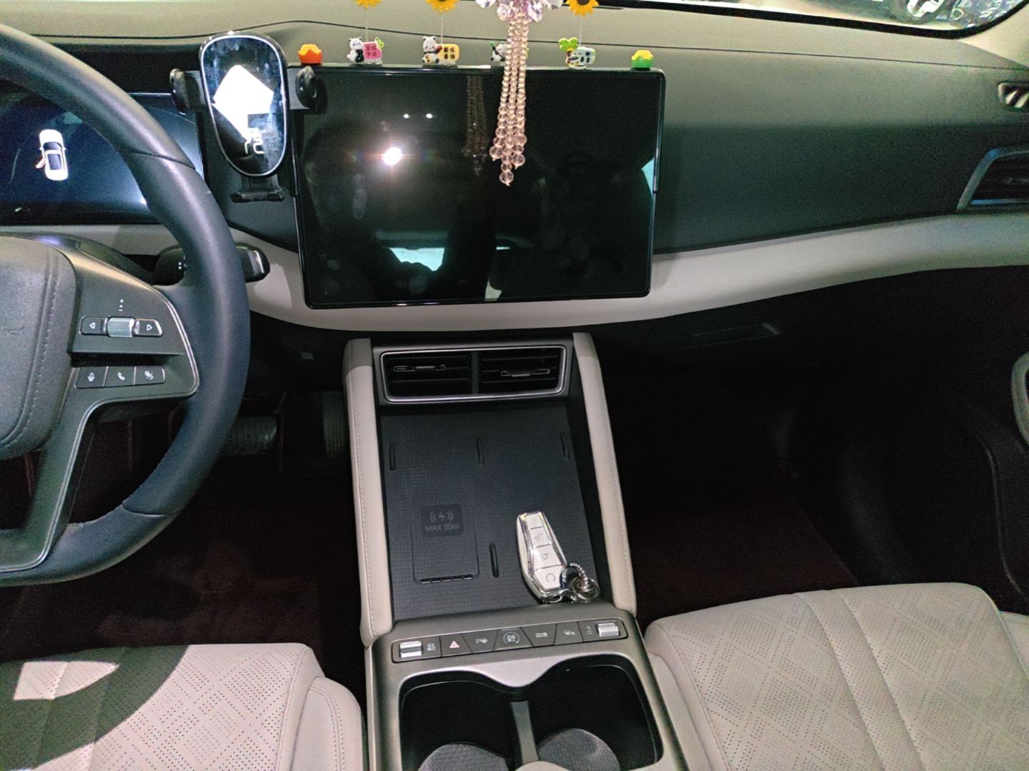 BYD Yuan UP 2025 Intelligent Driving Version 401 km Leading Edition — снимка 15