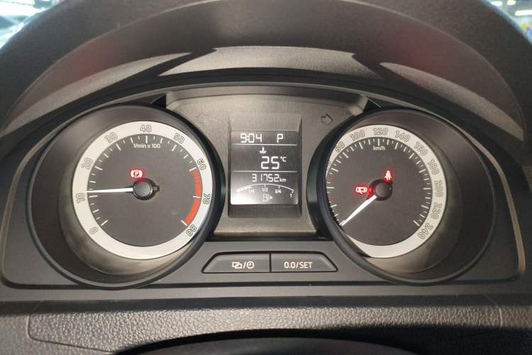 Used Skoda Rapid Spaceback 2019 Revised Version 1.5L Automatic Standard Edition China VI