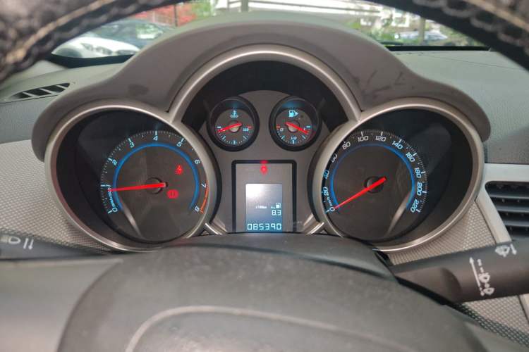 Used Chevrolet Cruze 2011 1.6L SE Automatic Instrument Cluster