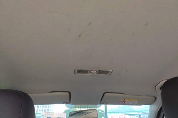 Used Volkswagen Lavida 2017 1.6L Manual Fashion Edition