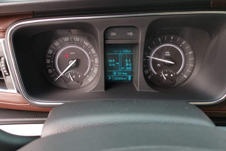 Used Buick GL8 2018 28T Luxury Model China VI Standard Instrument Cluster