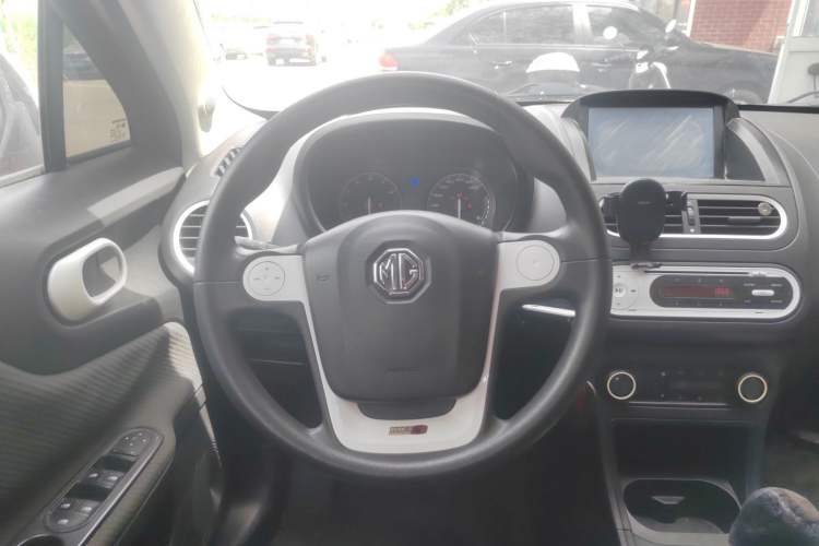 Used MG 3 2013 1.5L AMT Elite Edition
