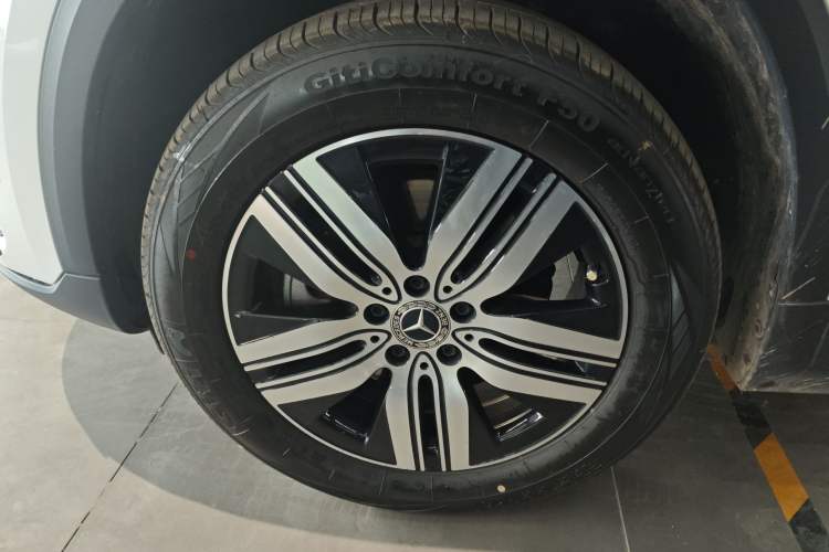 Used Mercedes-Benz EQA 2022 EQA 260 Left Front Wheel Hub