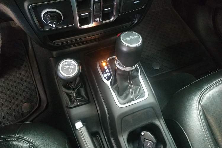 Used Jeep Gladiator 2022 3.6L Pioneer Edition
