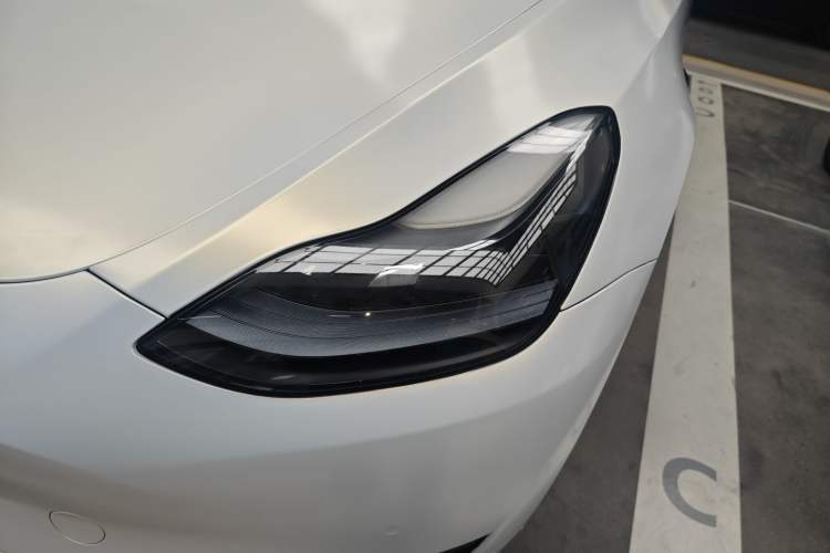 Used Tesla Model Y 2022 Rear-Wheel-Drive Version
