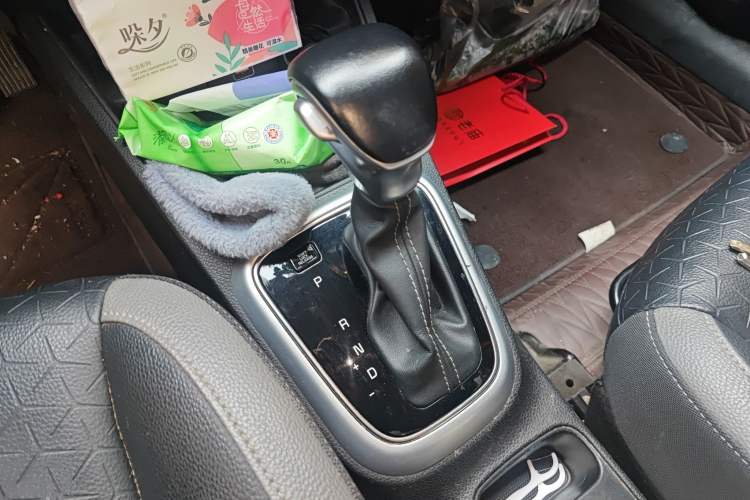 Used Kia kx1 Stonic 2019 1.4L Automatic Fun Edition China VI
