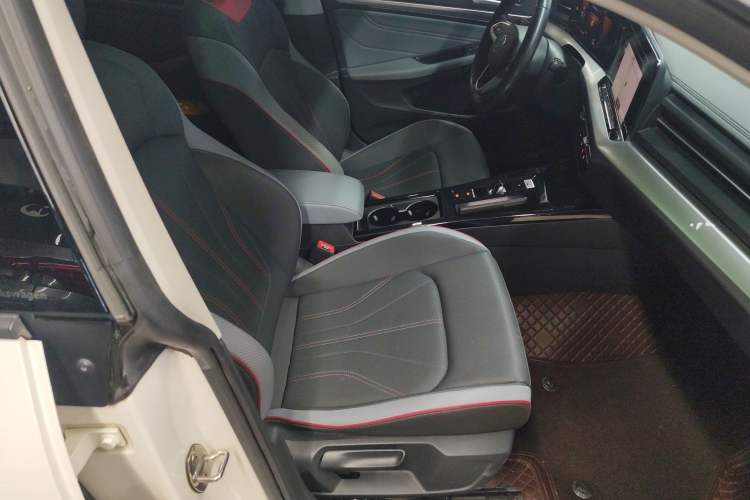 Used Volkswagen Lamando 2022 Lingdu L 280TSI DSG Spicy Edition Right Front Seat