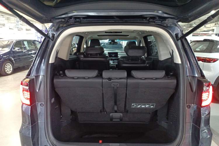 Used Honda Odyssey 2022 2.0L eHEV Sharp Supreme Edition