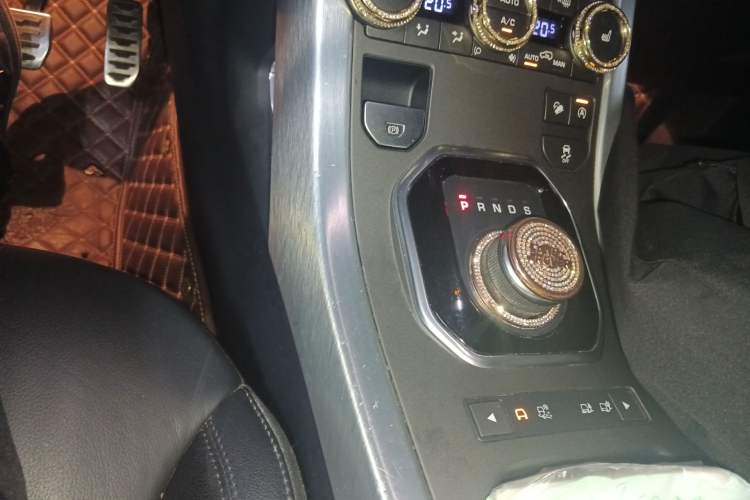 Used Land Rover Range Evoque 2017 2.0T British-Style Prestige Edition
