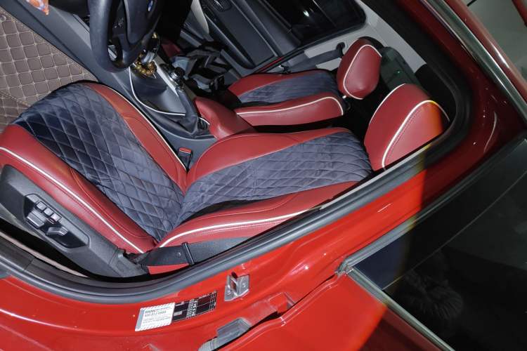 Used BMW 3 Series 2015 320Li Luxury Edition Fashion Model Left Front Seat