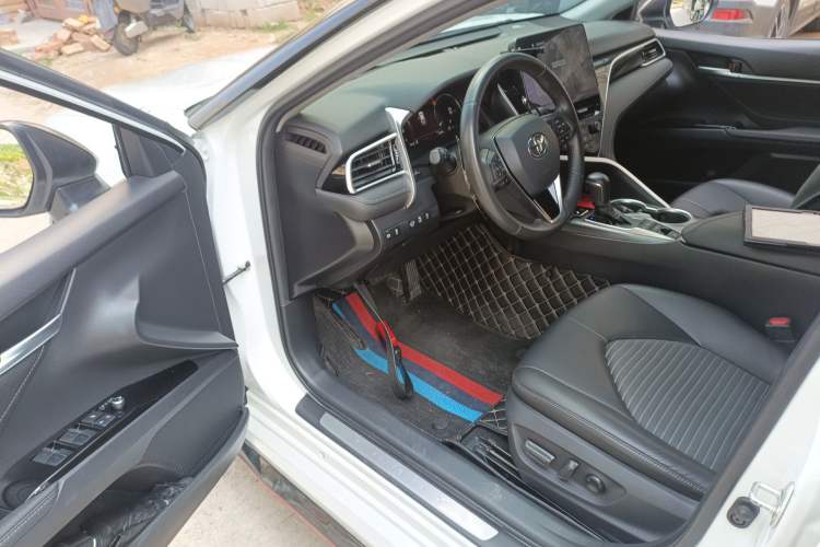 Used Toyota Camry 2022 2.5S Knight Edition Driver Seat