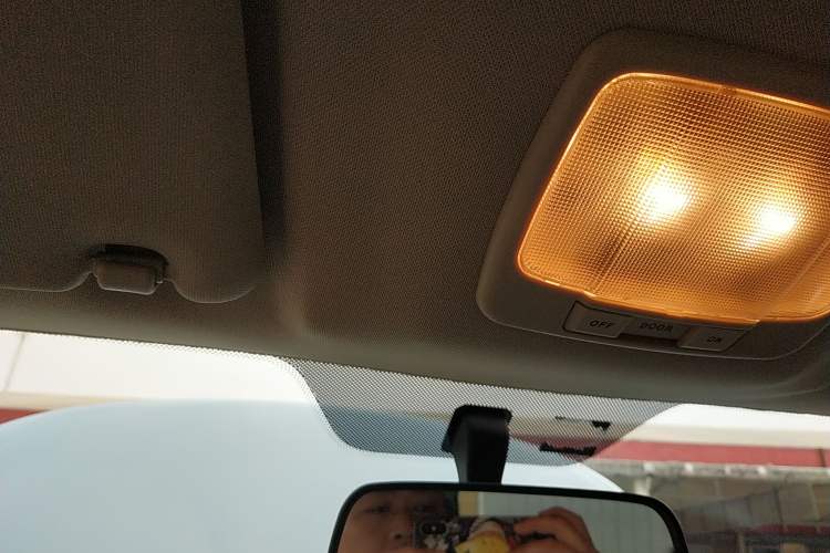 Used Brilliance Xinri i03 2021 318 km 31.45 kWh