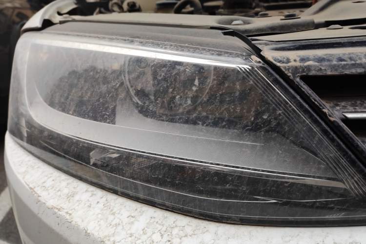 Used Volkswagen Sagitar 2014 1.6L Automatic Comfort Model Exterior 6