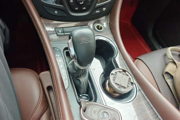 Used Buick Envision 2016 20T Two-Wheel-Drive Elite Model
