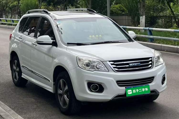 Used Haval H6 2016 Upgraded Model 1.5T Automatic Two-Wheel Drive Elite Version
