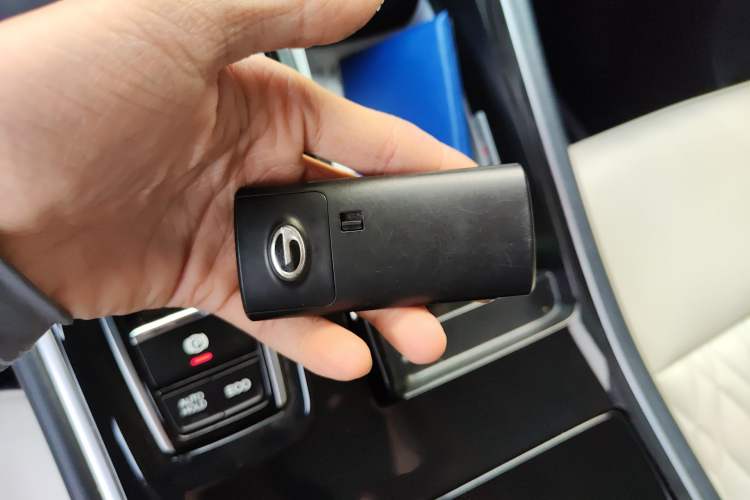 Used GAC Trumpchi M8 2021 Lingxiu Series 390T Deluxe Edition
