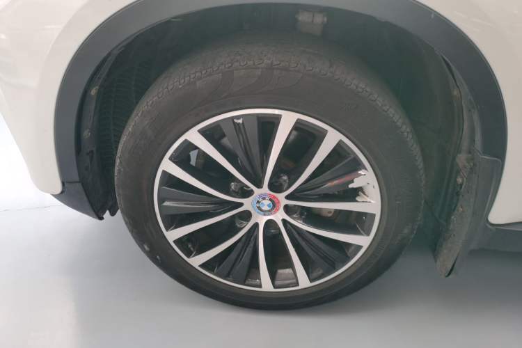 Used BMW X6 2015 xDrive35i Leading Model