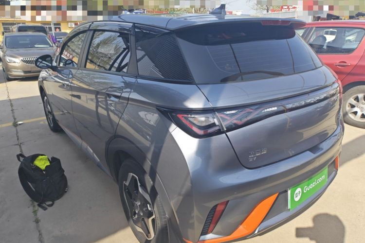 Used BYD Dolphin 2021 405 km Fashion Edition
