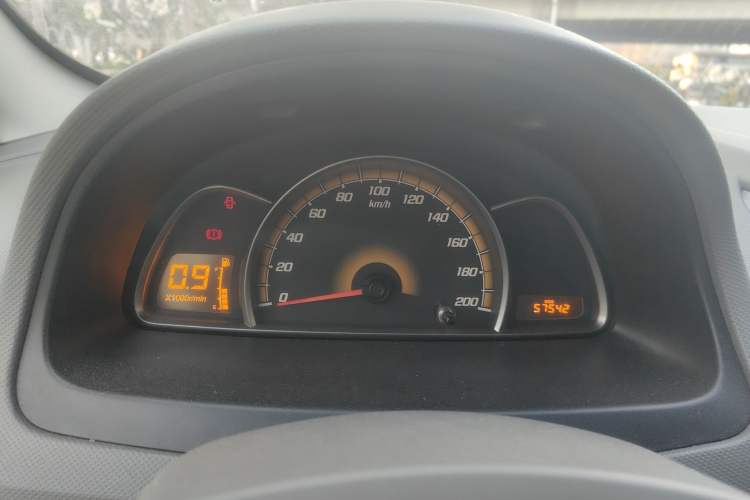 Used Chevrolet Sail 2010 Sedan 1.2L Manual Warm Edition