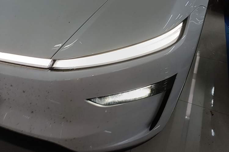 Used Tesla Model Y 2025 Rear-Wheel Drive First Edition