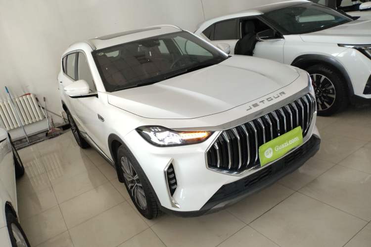 Used JETOUR X70 PLUS 2023 1.6T DCT Stronger 5-Seater
