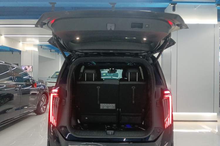 Used GAC Trumpchi M8 2024 Zongshi Series 400T Ultimate Edition Trunk