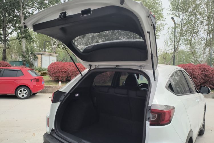 Used Honda XR-V 2021 1.5L CVT Classic Edition Trunk