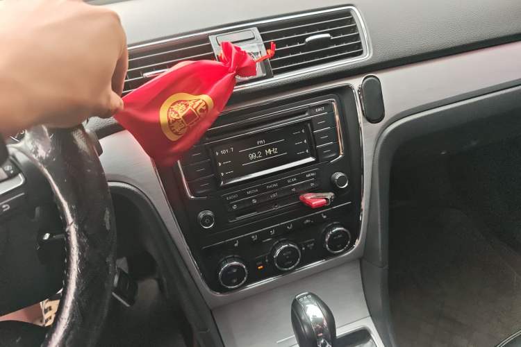 Used Volkswagen Passat 2014 1.8TSI Automatic Prestige Edition
