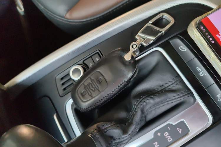 Used Audi Q5 2017 Plus 40 TFSI Technology Model