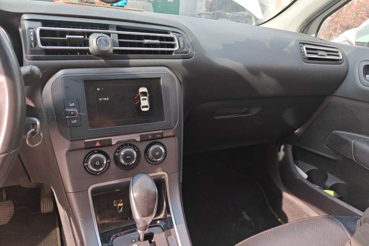 Used Citroen C4 Sega 2018 1.6L Automatic Luxury Model
