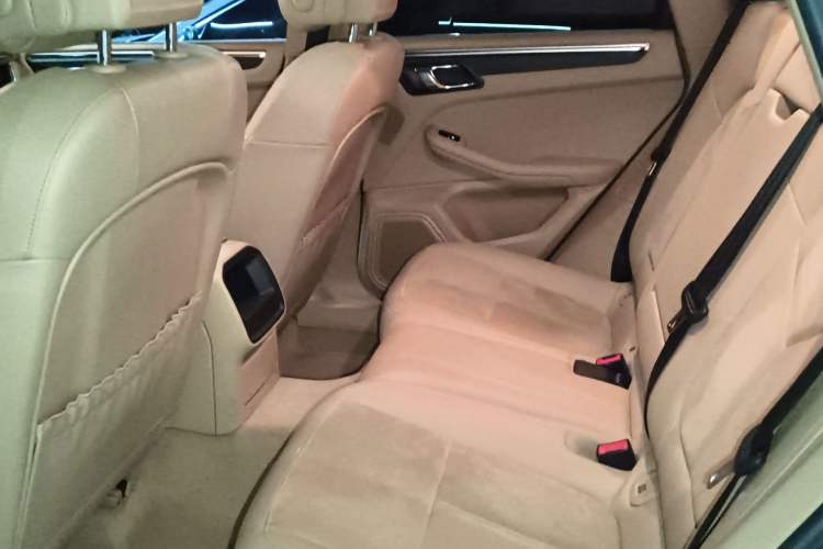 Used Porsche Macan 2016 Macan 2.0T
