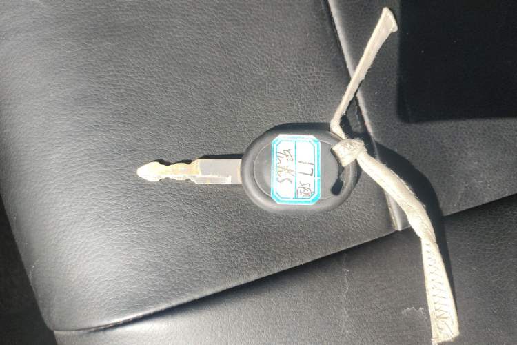 Used Wuling Hongguang 2015 1.2L S Base Model China V Standard
