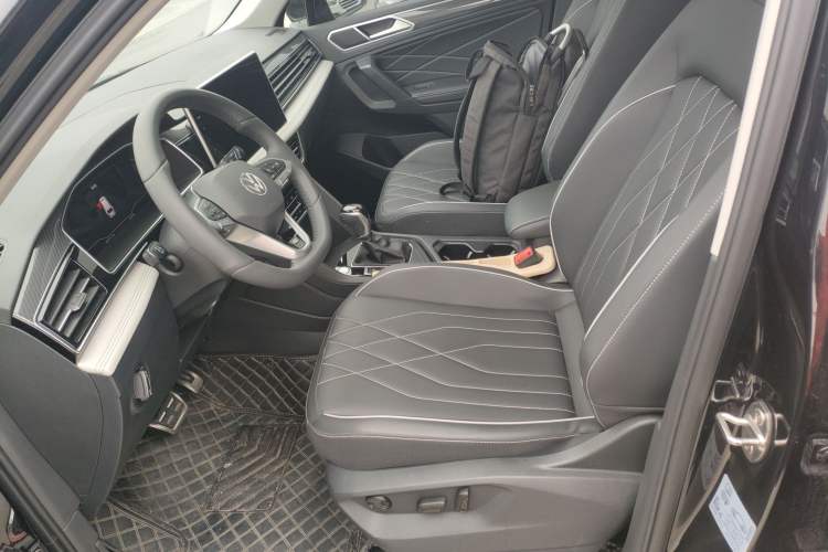 Used Volkswagen Tiguan L 2024 330TSI Automatic Two-Wheel Drive R-Line Enhanced Edition