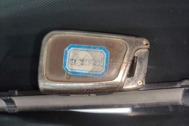 Used Volkswagen Tiguan L 2020 330TSI Automatic Two-Wheel Drive R-Line Flagship Version China VI Standard Vehicle Key