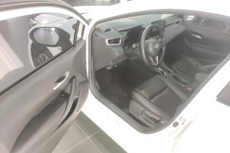 Used Toyota Levin 2023 Smart Electric Hybrid Dual-Engine 1.8L Leading Edition
