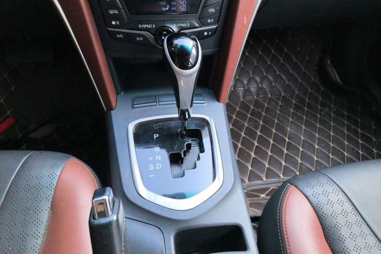 Used BYD G5 2014 1.5TID Automatic Prestige Model
