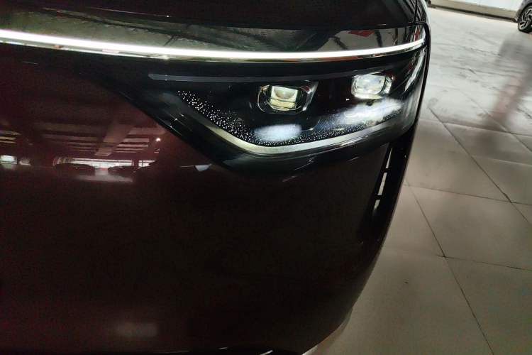 Used Hima AITO M8 2025 Extended-Range Ultra Version 53.4 kWh 5-Seater Edition