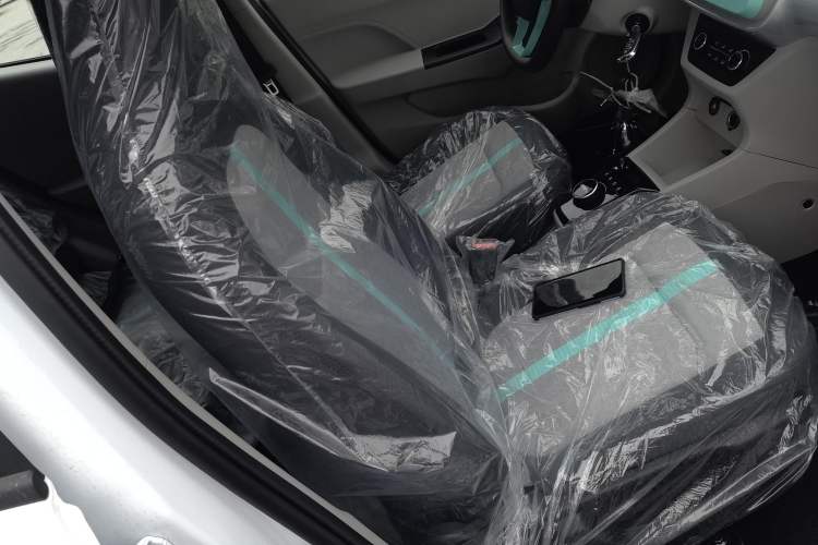 Used JMEV Xiao Qilin 2026 Model PLUS+ Comfort Version Right Front Seat