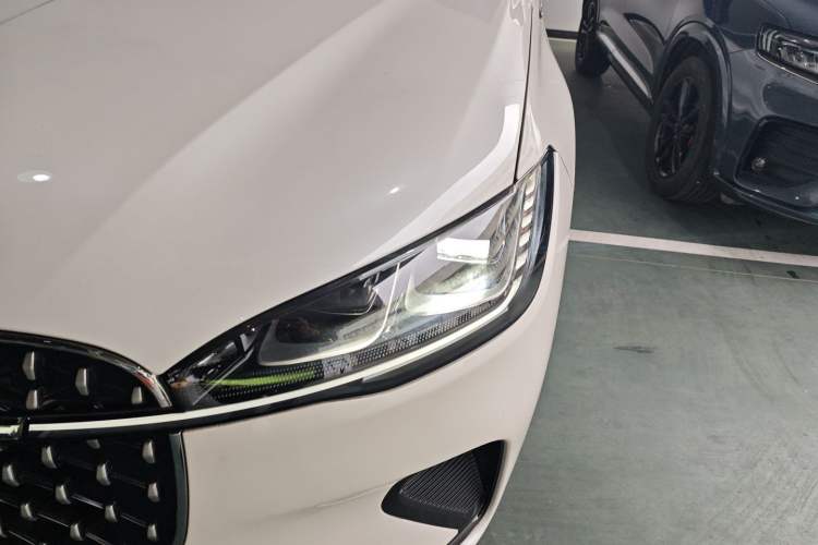 Used Lincoln Corsair 2024 2.0T Four-Wheel Drive Prestige Edition Left Front Headlight