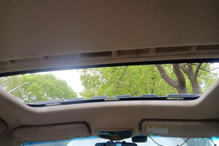 Used Roewe 350 2013 350C 1.5L Manual Swift Edition Headliner