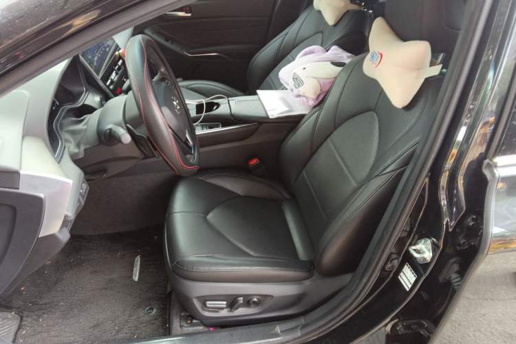 Used Toyota Avalon 2022 2.5L Luxury Edition
