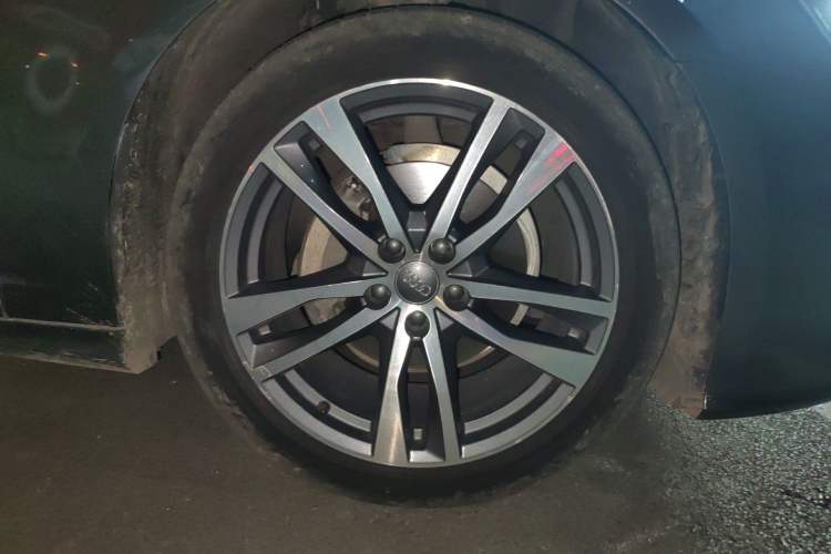 Used Audi A6L 2019 40 TFSI Luxury Dynamic Model
